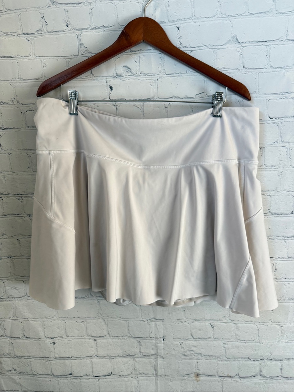 Athleta Cream Circle Skater Skirt 2X